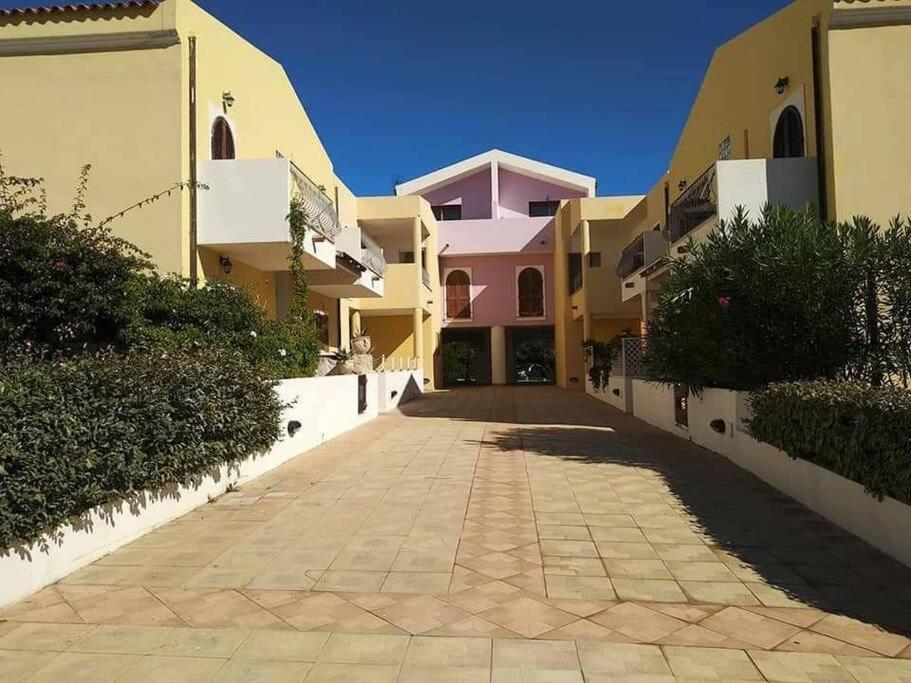 Case Vacanze A Santa Teresa Di Gallura ภายนอก รูปภาพ