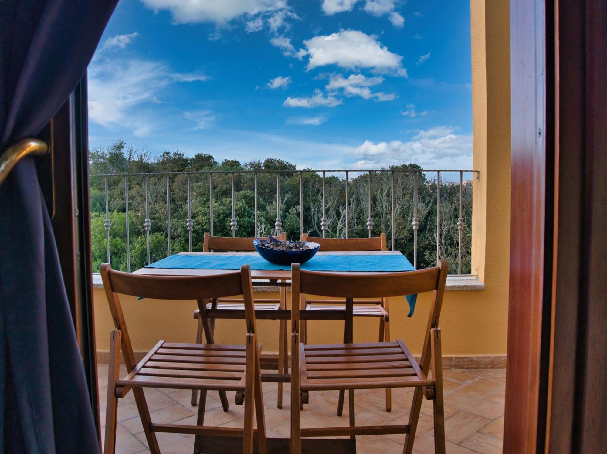Case Vacanze A Santa Teresa Di Gallura ภายนอก รูปภาพ